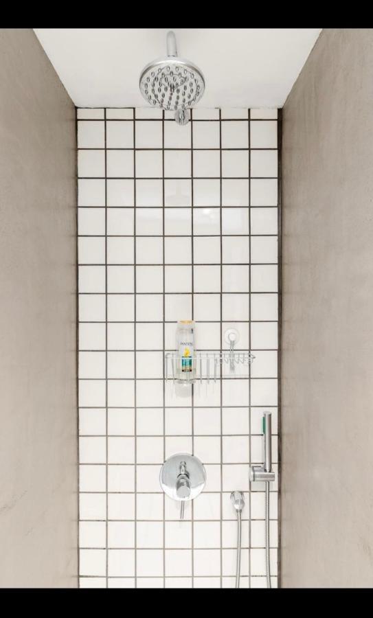 Apartamento Loft With Private Parking Atenas Exterior foto